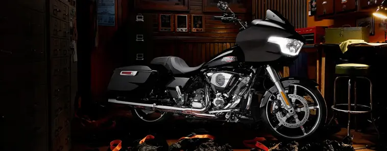 Modelo Harley-Davidson en taller.