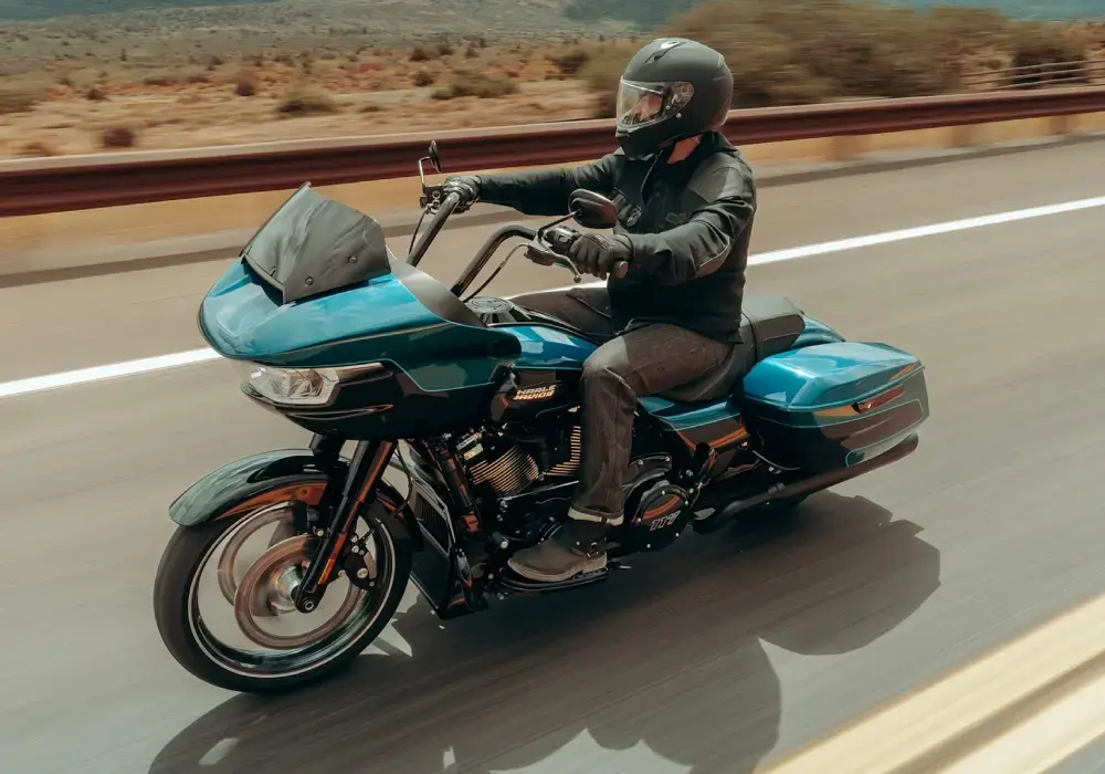 Cómo preparar tu moto para un viaje largo